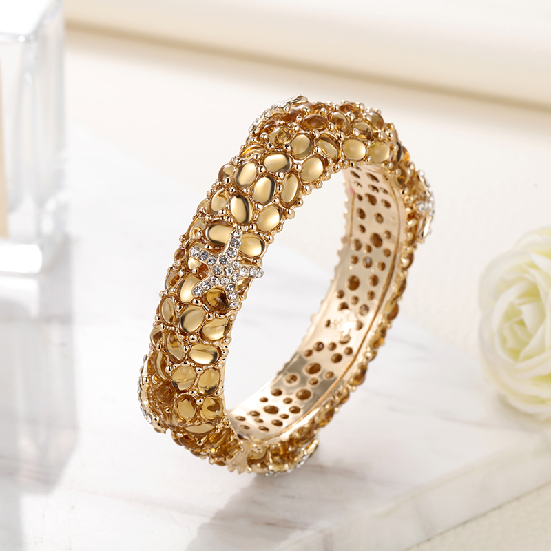 Sally's Paradise Christmas gif - Paradise Jewelry & Watches Llc Miami Photos ulasan dan harga