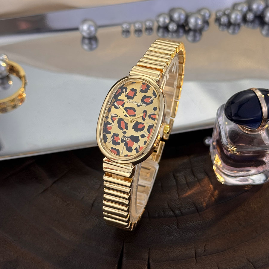 New Golden Retro Fashion Ladie - High Jewelry Watches ulasan dan harga